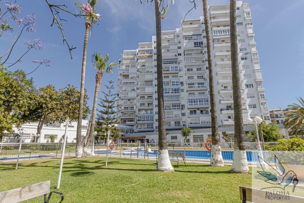 Wonderful Studio Apartment On The Beachfront Benalmádena Zewnętrze zdjęcie