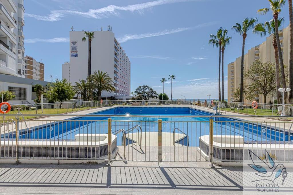 Wonderful Studio Apartment On The Beachfront Benalmádena Zewnętrze zdjęcie