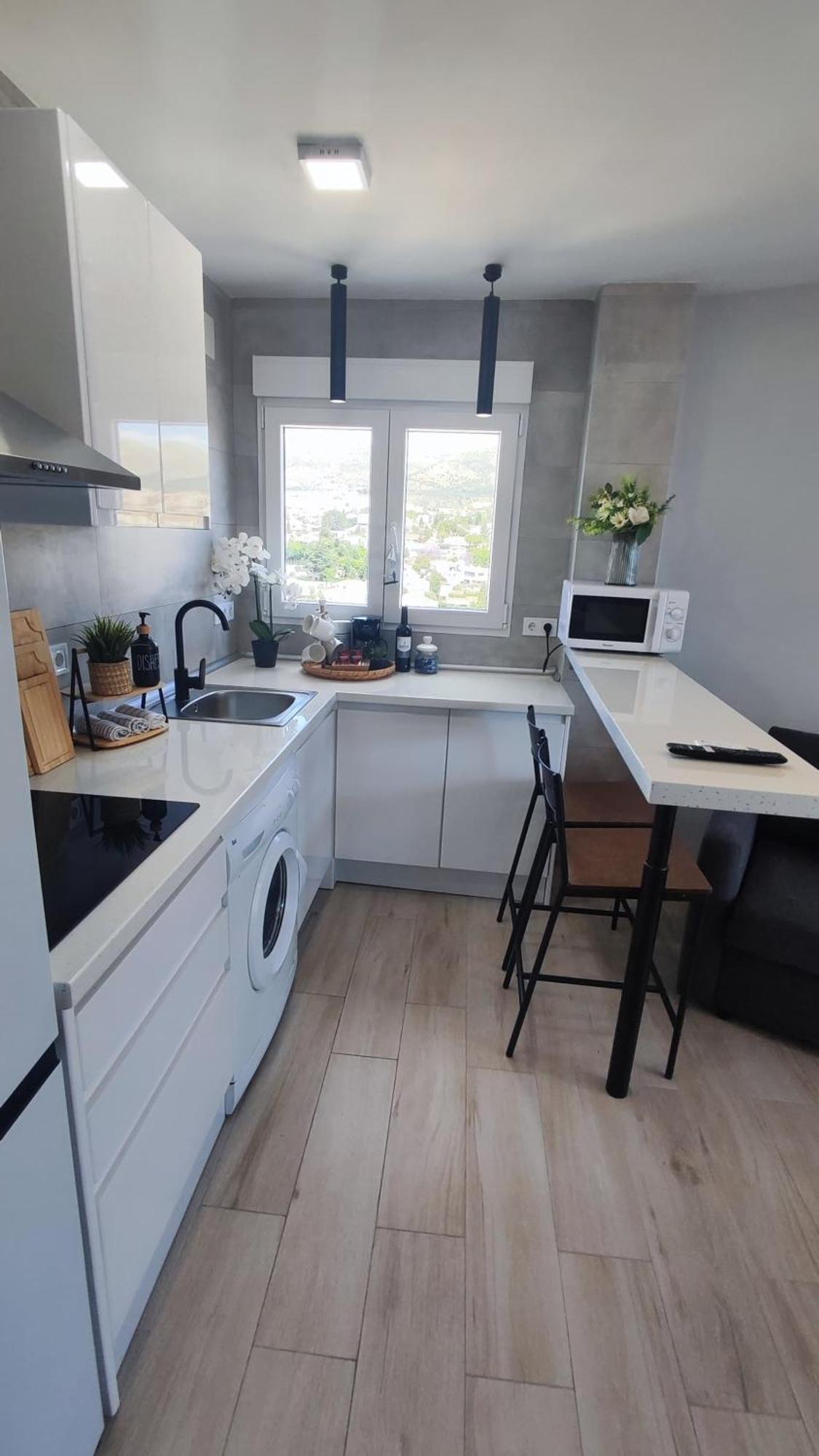 Wonderful Studio Apartment On The Beachfront Benalmádena Zewnętrze zdjęcie